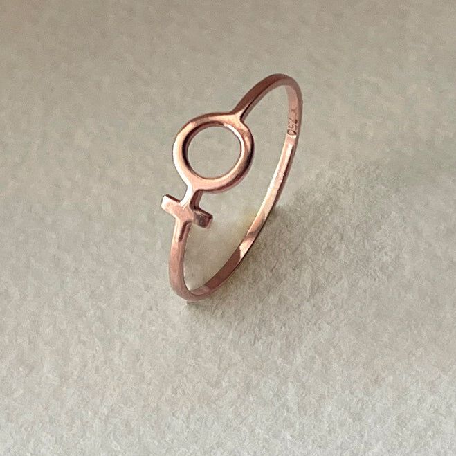 Her Ring ♀