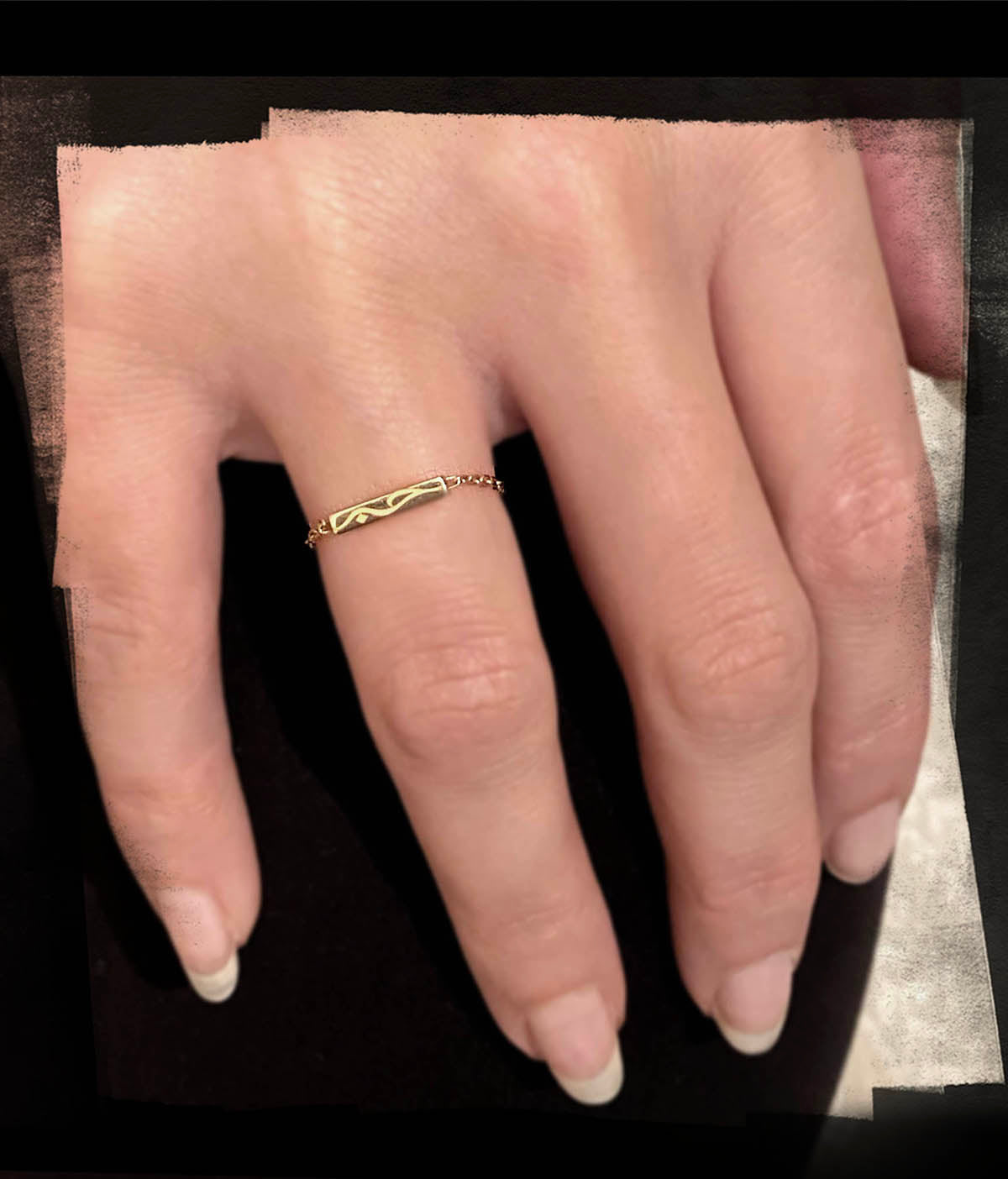 Love Bar Ring