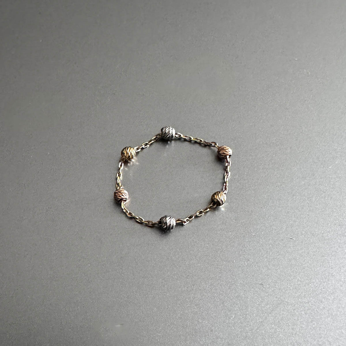 Plain Knots Chain Ring